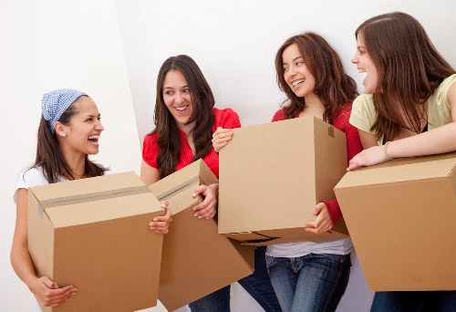 Residential removals van support for Waterloo flats and homes