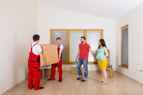 Local Waterloo moving service for efficient item transport